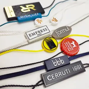 Pengencang plastik kustom kunci jepret Tag gantung merek garmen mewah tali label ayunan pakaian Tag gantung dengan tali