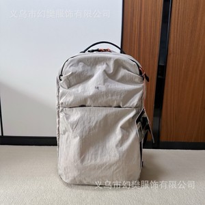 Mochila Deportiva Casual de 30L, Bolsa de Viaje Unisex con Correa Desmontable, Primavera 2025 - Product Image 5