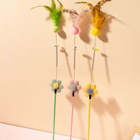 Jouets pour chats en gros, écologiques, mignons, classiques, en forme de fleur, plume, sisal, bâtonnets à chat
