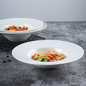 <span class=keywords><strong>Platos</strong></span> Hondos de Porcelana China <span class=keywords><strong>para</strong></span> <span class=keywords><strong>Pasta</strong></span>, con Borde Dorado, Color Blanco, <span class=keywords><strong>Platos</strong></span> Hondos Redondos de Cerámica con Borde Ancho <span class=keywords><strong>para</strong></span> Restaurante - Product Image 1