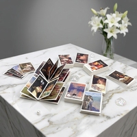 Service d'impression de mini-brochures personnalisées pour entreprises avec logo sur mesure, impression offset sur carton, conception pliée, petit livret