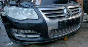 Kit de carrosserie pour pare-chocs avant avec calandre, radiateur, réservoir d'eau, phares et ventilateur électrique, compatible avec <span class=keywords><strong>Volkswagen</strong></span> Touareg 2006-2010 - Product Image 3
