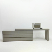 Coiffeuse européenne moderne en bois massif laqué, meuble de maquillage modulaire minimaliste avec miroir rabattable pour chambre de villa