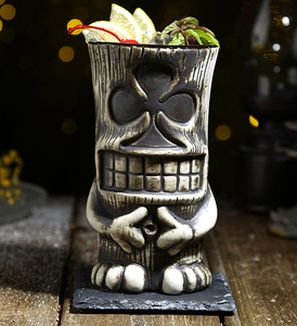 Tazas Tiki de cerámica pintadas a mano con acabado antiguo, estatua de bruja personalizada, fabricante de tazas Tiki OEM - Product Image 3