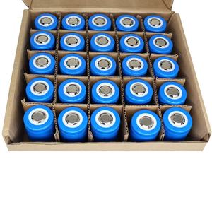 Batterie de haute qualité 32650 32700 5Ah/5.5Ah/6Ah <span class=keywords><strong>Li</strong></span>-<span class=keywords><strong>ion</strong></span> pour lampe torche LED - Product Image 6