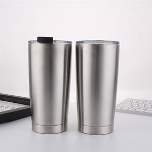 Tapa de taza de café de viaje de 30oz con aislamiento al vacío de acero inoxidable 304 <span class=keywords><strong>para</strong></span> uso en fiestas, diseño minimalista ecológico, 6-12 horas térmicas - Product Image 3