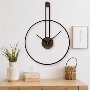 Reloj de pared minimalista y moderno de estilo español, de hierro y Metal, redondo y grande, negro, con esfera de nogal