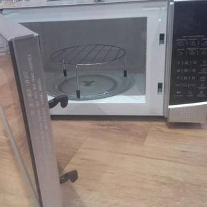 <span class=keywords><strong>Four</strong></span> <span class=keywords><strong>micro</strong></span>-ondes multifonctionnel 20L Capacité Bouton <span class=keywords><strong>Four</strong></span> électrique chaud <span class=keywords><strong>Four</strong></span> sain pour la cuisine - Product Image 2