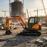 Mini-excavatrice sur chenilles robuste DX60, poids opérationnel de 5750 kg, châssis stable pour terrains complexes, chantiers de construction civile