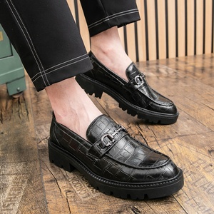 Chaussures habillées de luxe italiennes pour hommes, mocassins plats à bout rond, en cuir véritable, semelle intérieure respirante en PU, décontractées et de soirée, collection Printemps 2025 - Product Image 6