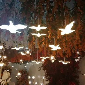 カスタムシャンデリアペンダントライトウェディングデコレーションセンターピース鳥LEDシャンデリアランプ