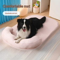 Nouveau design 2026 Tapis rafraîchissant pour animaux de compagnie en fibre de soie glacée avec coussin, respirant et antidérapant, pour chat