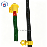 Accesorios de valla de granja de resistencia UV PP Aisladores de poste en T Sung Fit de plástico Aislador de cercado eléctrico