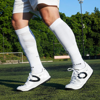 Chaussettes de compression personnalisées à hauteur du genou Bas de compression en bambou imprimés 20mmhg Chaussettes de sport pour la course à pied