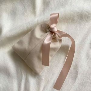 New Design Mini Velvet Jewelry <b>Pouch</b> Custom Soft Velvet Gift Bag Silk Ribbon <b>Drawstring</b> <b>Pouch</b> With Logo Printing - Product Image 1