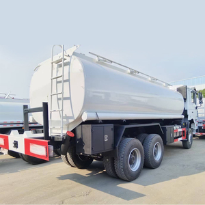 <span class=keywords><strong>Camion</strong></span> de transport de hydrocarbures commercial, extérieur optimisé, stabilité améliorée, suspension robuste, application industrielle - Product Image 1