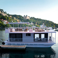 Bateau-maison en aluminium soudé durable et économique pour la croisière, le transport, la pêche, le divertissement et les loisirs avec moteur hors-bord de 90 CV