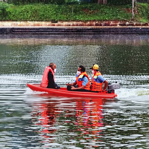 เรือ KEMAN ขนาด 2.6 เมตร ทำจากวัสดุ PE ใช้กับเครื่องยนต์ติดท้ายเรือแบบเบนซิน เหมาะสำหรับการตกปลา กู้ภัย และลาดตระเวน - Product Image 1