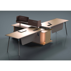 เฟอร์นิเจอร์สำนักงานสไตล์อิตาลีระดับไฮเอนด์ปรับแต่งได้ โต๊ะทำงานผู้บริหารหรูหราเงางาม เฟอร์นิเจอร์สถานีทำงานสำหรับประธานบริษัทและผู้ดูแลงาน - Product Image 4