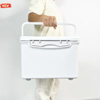 Boîte à pêche isotherme Evercredit de haute qualité, personnalisée, inférieure à 10 l, en PP blanc à trois couches, avec isolation en PU