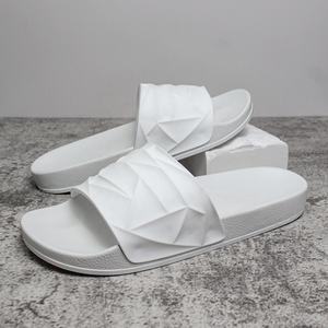 Happyslide Collection été/hiver 2024, tongs de plage pour hommes de haute qualité, légères, blanches, en toile douce, résistantes à l'usure - Product Image 4