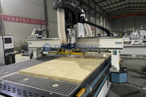 ZD1325-4 * 8ftatc <span class=keywords><strong>CNC</strong></span> <span class=keywords><strong>Router</strong></span> gỗ dựa trên tấm máy móc với 12 cái công cụ Changer cho MDF cắt đồ nội thất bằng gỗ - Product Image 6