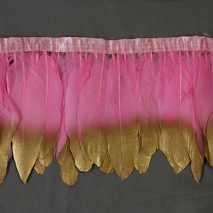 Venta barata, adornos de plumas plateadas con flecos de punta de ganso dorado en aerosol para ropa de fiesta de carnaval, decoración de encaje dorado - Product Image 2