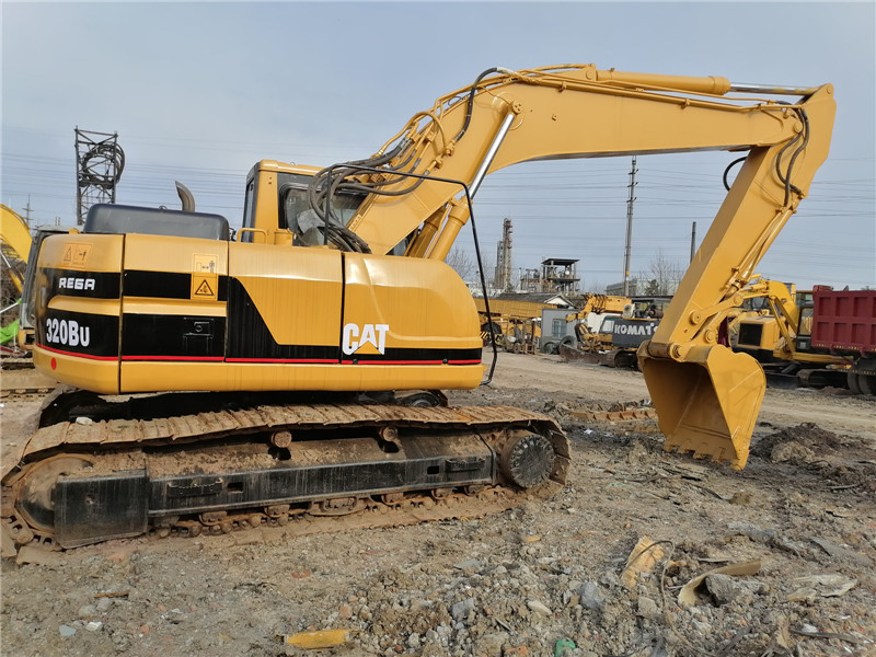 キャタピラー　CAT320 油圧掘削機85569 新品未開封 最新鋭油圧ショベル CAT320を導入致しました！ - 株式会社 橋詰