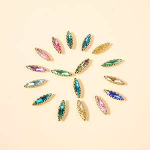 Strass SINONG Multicolore in Acrilico per Scarpe e Accessori, Decorazioni Termoadesive Varie Dimensioni 7*15 - Product Image 4