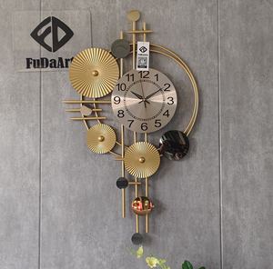 Orologio <span class=keywords><strong>da</strong></span> Parete Grande 78x45CM in Metallo di Lusso Moderno in Dropshipping, Arte <span class=keywords><strong>da</strong></span> <span class=keywords><strong>Appendere</strong></span> per Casa e Soggiorno, Orologio Decorativo Silenzioso <span class=keywords><strong>al</strong></span> Quarzo DDP - Product Image 5