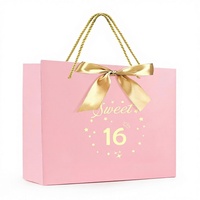 Bolsa de Regalo Rosa para Fiesta de Quinceañera, Diseño de Corona y Estrellas con Superficie Dorada, Asas de Cuerda, Cinta, Recuerdos para Niñas