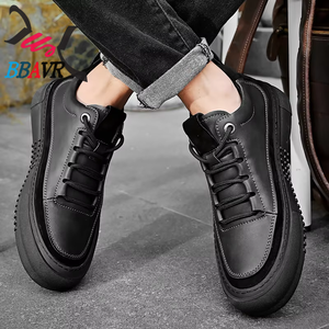 Nouvelles baskets à lacets pour hommes 2025, légères, antidérapantes, respirantes, chaussures de marche décontractées, plateforme, design italien - Product Image 5