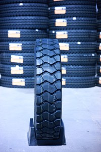 Neumáticos Comerciales para Camiones de Servicio Pesado LCH T-REX 12R22.5, Radiales TBR, Venta al por Mayor, Alta Capacidad de Carga, Todas las Posiciones, Fábrica China - Product Image 5
