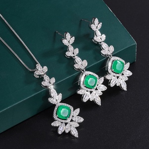 Vintage Eco-friendly Copper Gold Plated Bridal Pendant Earrings Set 8*8MM <b>Emerald</b> Green Zircon Jewellery Set for Women - Product Image 1
