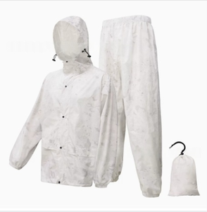 Traje de Caza de Dos Piezas con Capucha, Impermeable, Cortavientos y Transpirable para Entusiastas de la Caza, Ciclismo y Pesca al Aire Libre - Product Image 4