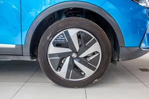 MG ZS EV LUX 2023 - Product Image 6
