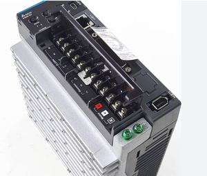 Controlador de movimiento ASD-B3-2023-E de 2kW, serie B3, 230V, trifásico, EtherCAT - Product Image 4