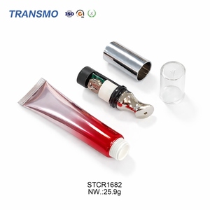 Tube cosmétique biodégradable rechargeable pour soins des lèvres avec applicateur métallique intégré, recyclable - Product Image 5