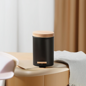 ถังใส่เครื่องสำอางพร้อมฝาไม้และที่เหยียบสีดำ 3 ลิตร กล่องจัดระเบียบเครื่องสำอาง - Product Image 3