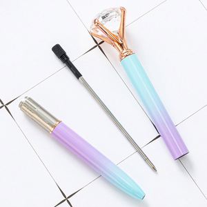 Stylo bille en cristal diamanté avec logo personnalisé - Cadeau de bureau en métal haut de gamme pour les promotions et les événements - Product Image 4
