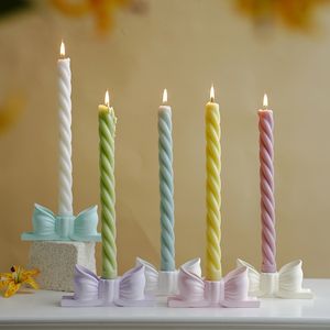 Velas Aromáticas Espiraladas Hechas a Mano al por Mayor, Velas Perfumadas de <span class=keywords><strong>Cera</strong></span> de Soja con Forma de Pilar Trenzado para Decoración del Hogar - Product Image 2