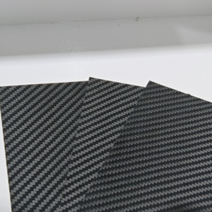 Placas estructurales especiales de fibra de carbono para aumento y refuerzo de la carga en puentes - Product Image 4