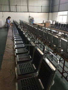 Machine à gaufres belges carrées électriques certifiée CE, en acier inoxydable, à vendre - Product Image 2