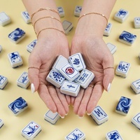 Ensemble de Mahjong traditionnel chinois bleu et blanc en acrylique, avec tapis de jeu antidérapant pour la maison, coffret cadeau
