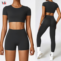 Marque privée 3 pièces ensemble de vêtements d'entraînement respirants femmes à manches courtes haut court taille haute Shorts Leggings solide Spandex/Nylon