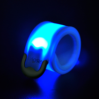 Bracelet en silicone lumineux USB, bracelet LED en silicone, lumière RGB, plusieurs couleurs, plusieurs modes avec flash lumineux, bracelet de fête