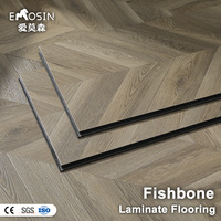 Plancher stratifié en chêne de classe AC3 AC5, épaisseur 8 mm 12 mm, système de clic 5G, motif arête de poisson