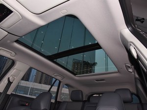 Nouvelles voitures SUV hybrides Toyota <span class=keywords><strong>RAV4</strong></span> 2026, version haut de gamme 2.5L <span class=keywords><strong>4x4</strong></span>, édition phare, <span class=keywords><strong>prix</strong></span> de commerce Chine avec interface en anglais - Product Image 4