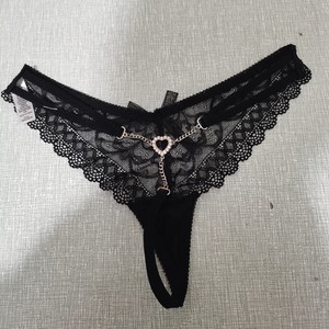 Culottes string sexy en dentelle européenne et américaine à taille basse, pas besoin de les enlever, culottes triangle sexy avec strass - Product Image 1