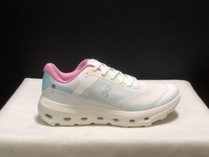 <span class=keywords><strong>Soldes</strong></span> Exceptionnelles sur les Baskets Décontractées pour Hommes Cloud Vista 3 – Chaussures de Marche et de Course Respirantes, Souples et Très Tendance - Product Image 3